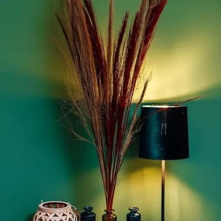 Green & Modern - City - Netflix - Wifi - 2 Person Essen Esterno foto